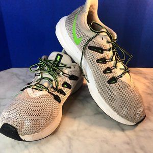 Nike Quest Mens Running Shoes Sneakers White Grey Lime Green Swoop Sz 11.5